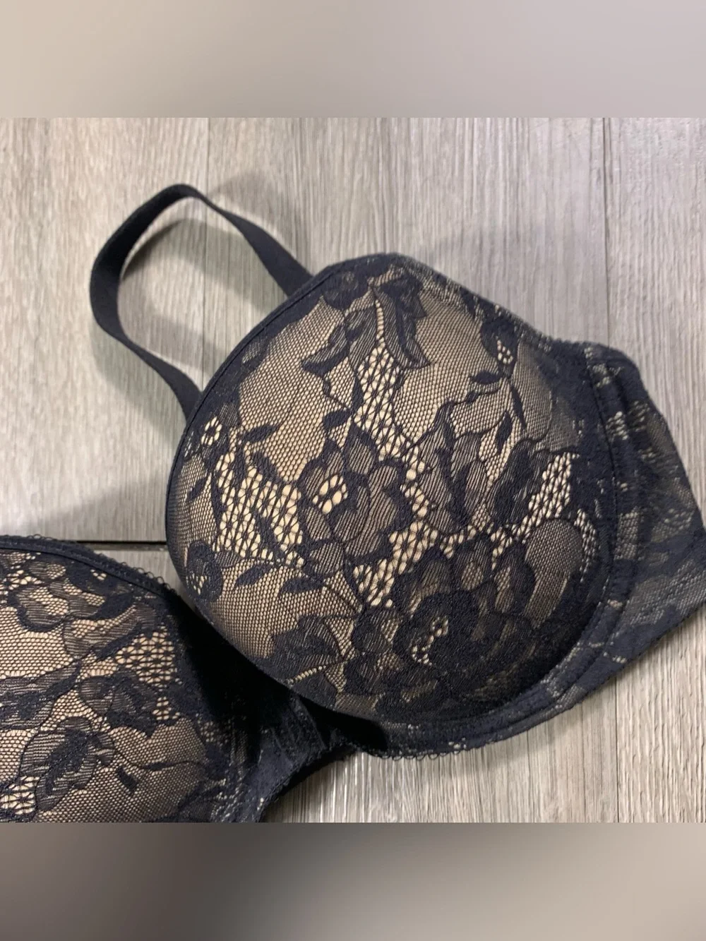 Wacoal Black Lace Finesse T-Shirt Underwire Bra size 34DD